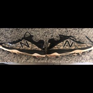 New balance digi camo baseball cleats